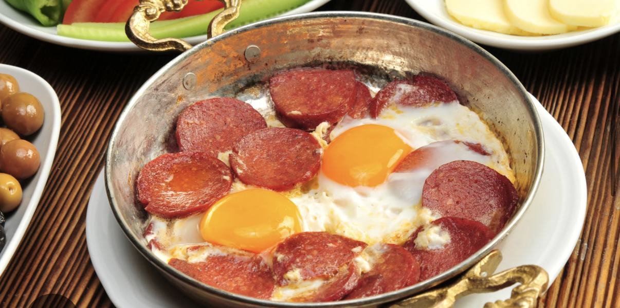 Saujauk with two eggs